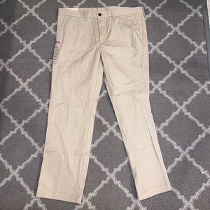 NEW Khakis Mens Pants - Size 40W 32L